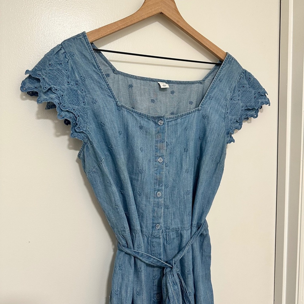 OLD NAVY | Blue Denim Chambray Embroidered Cutwork Eyelet Peasant Mini Dress, L - Picture 5 of 10